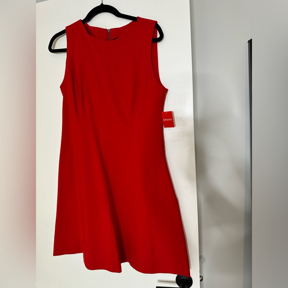 SPANX THE PERFECT FIT & FLARE DRESS BLACK